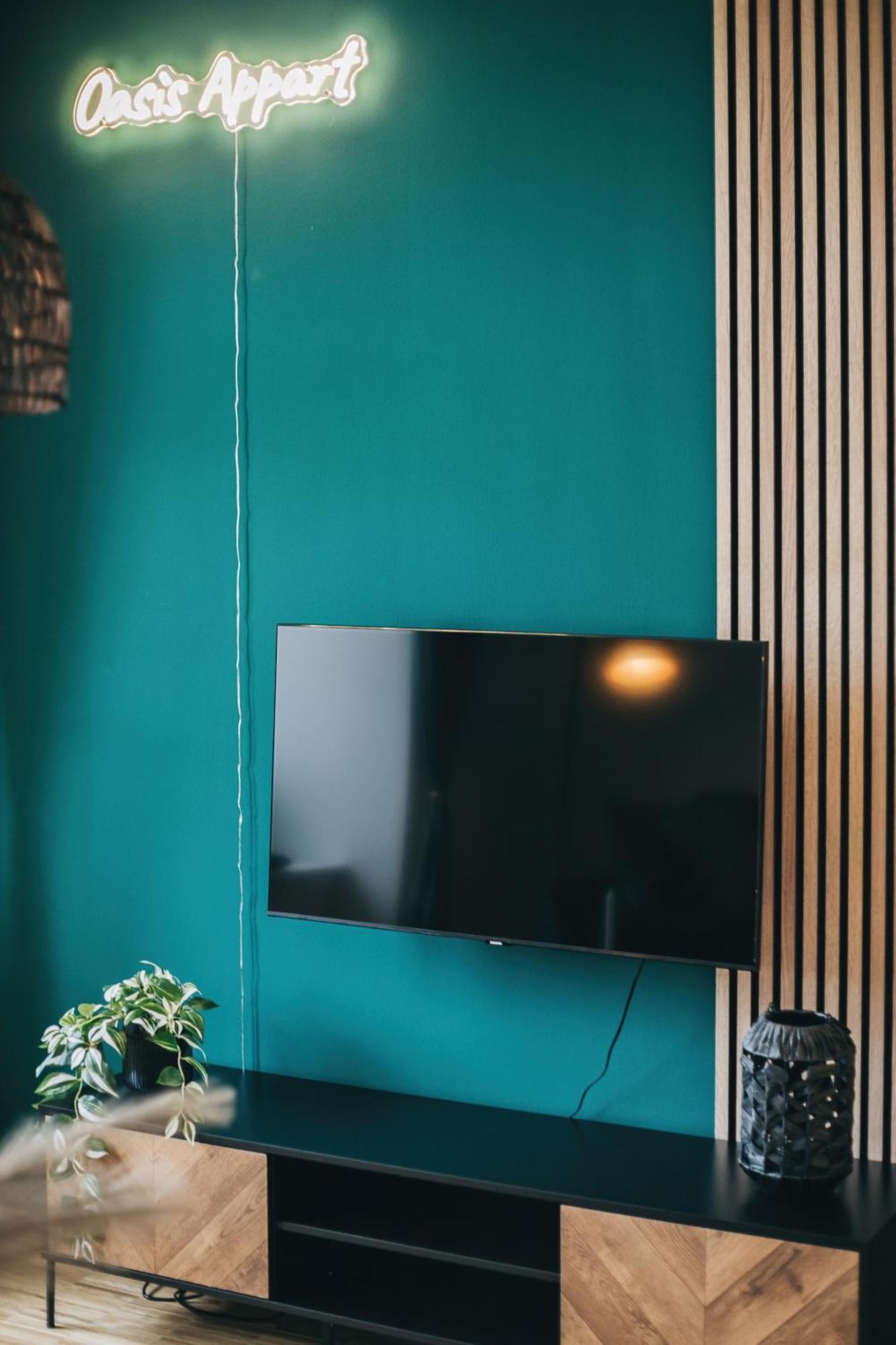 Oasis Appart - Wohnen In Dresden - Netflix - Tiefgarage - Dachterrasse Room photo